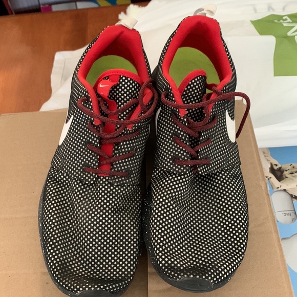 Nike Roshe Run 11.5 Men - Picture 3 of 5